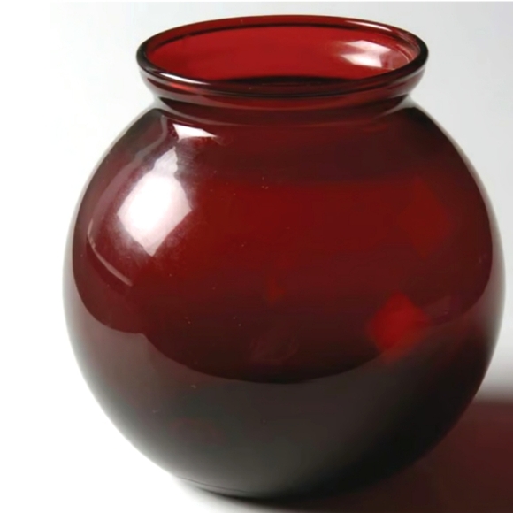 Vintage Ruby Red Ivy Ball Glass Globe Flower Vase Candle Holder Anchor Hocking - Picture 1 of 6